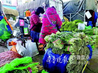 掃一掃知來源！濟(jì)南七里堡市場(chǎng)食用農(nóng)產(chǎn)品實(shí)現(xiàn)全程可追溯